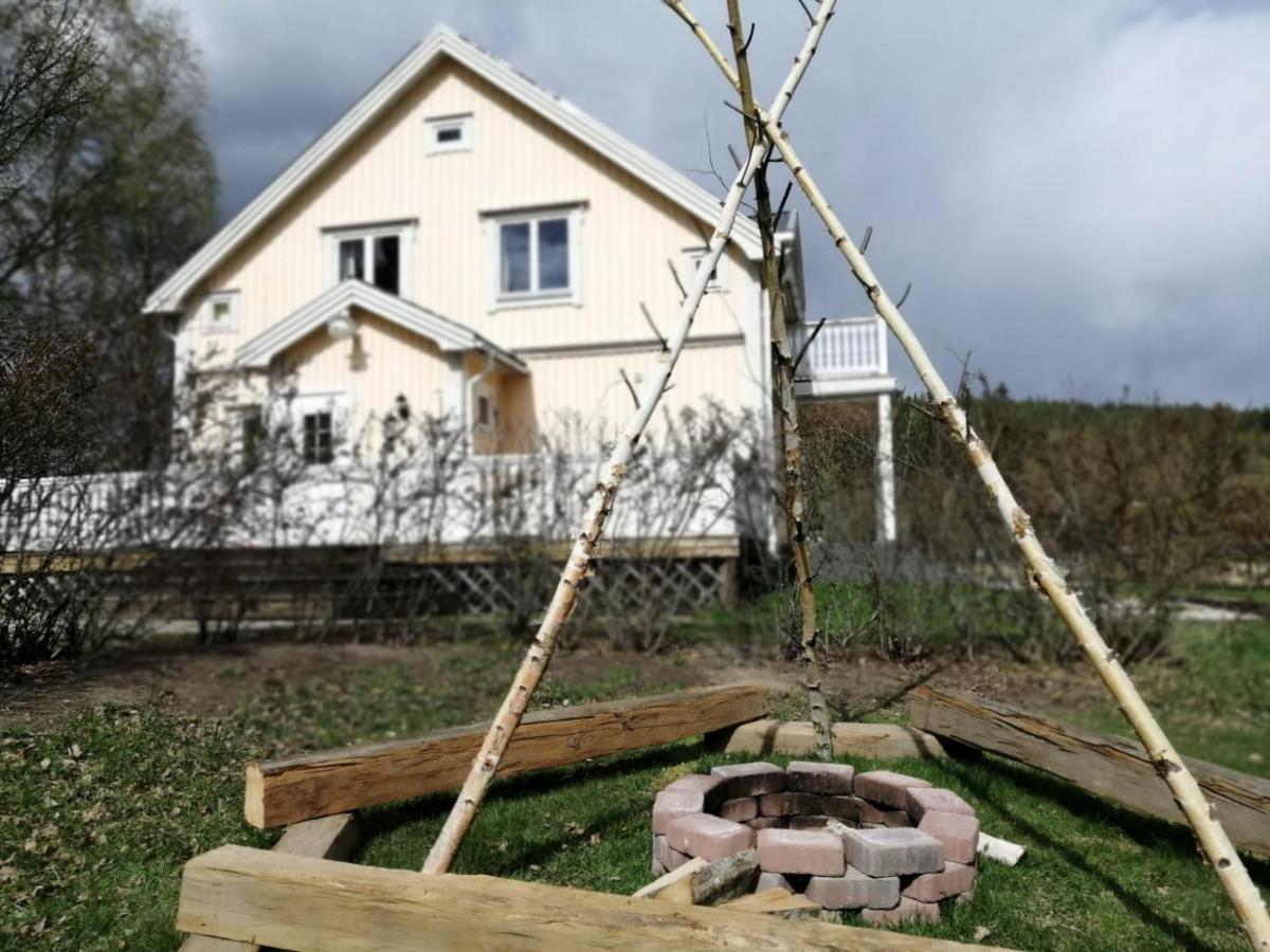 Ferienhaus Bjoerkebo Stöllet Dış mekan fotoğraf